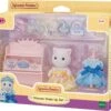 Sylvanian Families FIGURINE - LA FILLE CHAT PERSAN ET SA PANOPLIE DE PRINCESSE - SYLVANIAN PERSONNAGE ET TENUES