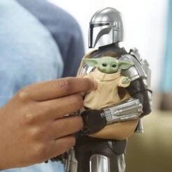 Hasbro STAR WARS GALACTIC ACTION MANDALORIAN AND GROGU -Réduits Jouets Magasin 0e28f411f3907f79116e6d3945a530ff826acc5d 41002881 06