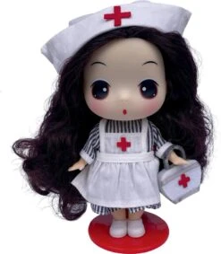 POUPEE DDUNG 18 CM- INFIRMIERE