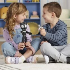 Hasbro SPIDEY MEGA FIGURINE BLACK PANTHER 23 CM -Réduits Jouets Magasin 209456bd56351a694866143b854beb5918fc50a5 41109226 05