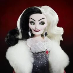 Hasbro POUPEE - DISNEY VILAINS STYLE SERIES CRUELLA D'ENFER 12 Hasbro POUPEE - DISNEY VILAINS STYLE SERIES CRUELLA D'ENFER -Réduits Jouets Magasin 2cef998d937fd97bc439a5be75806ddeb1180874 41002627 05