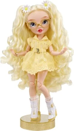 RAINBOW HIGH POUPEE MANNEQUIN SERIE 4 - DELILAH FIELDS -Réduits Jouets Magasin 3908b161fedb294432aaff2aa69c6eb9da4057a1 41004878 02