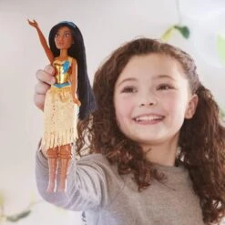 Hasbro POUPEE POCAHONTAS POUSSIÈRE D'ETOILES -Réduits Jouets Magasin 74272473588cbc203d7888f9134285995288c057 10022529 06